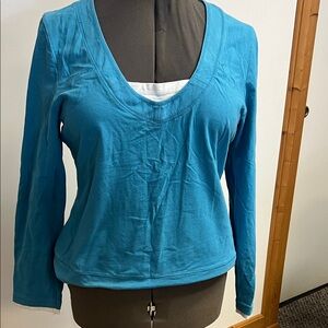 Must Have Turquoise Long Sleeve V-Neck Top